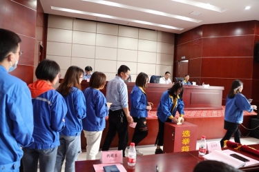 918.com纸业工会第七届会员代表大会圆满进行