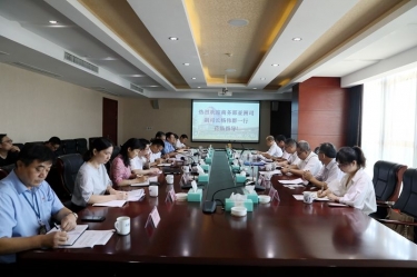商务部亚洲司副司长杨伟群一行莅临公司领导调研